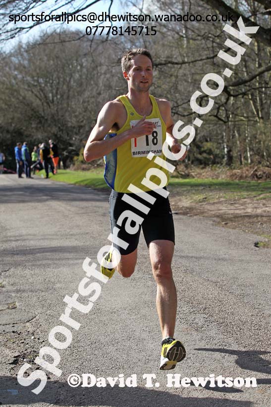 Mens 12 stage relay, Enlgish National 12 and 6 Stage Road Relays. Photo: David T. Hewitson/Sports for All Pics